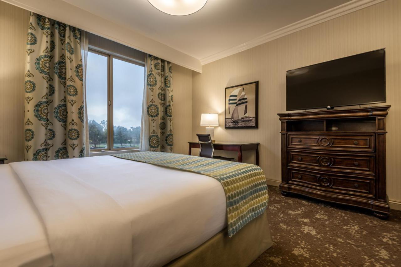 Ayres Hotel Seal Beach - Cypress Buitenkant foto
